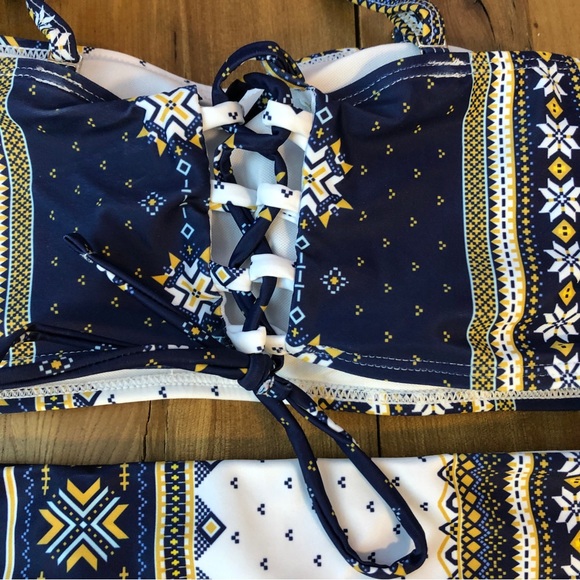 NWOT SHEIN High Waisted Bohemian Bikini Blue White Vertical Patterned Stripe - Picture 5 of 7